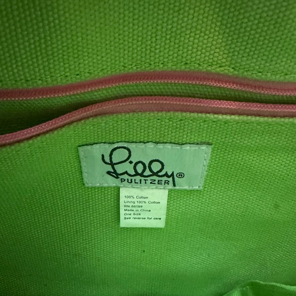 Lilly Pulitzer Bucket Purse - Picture 4 of 4